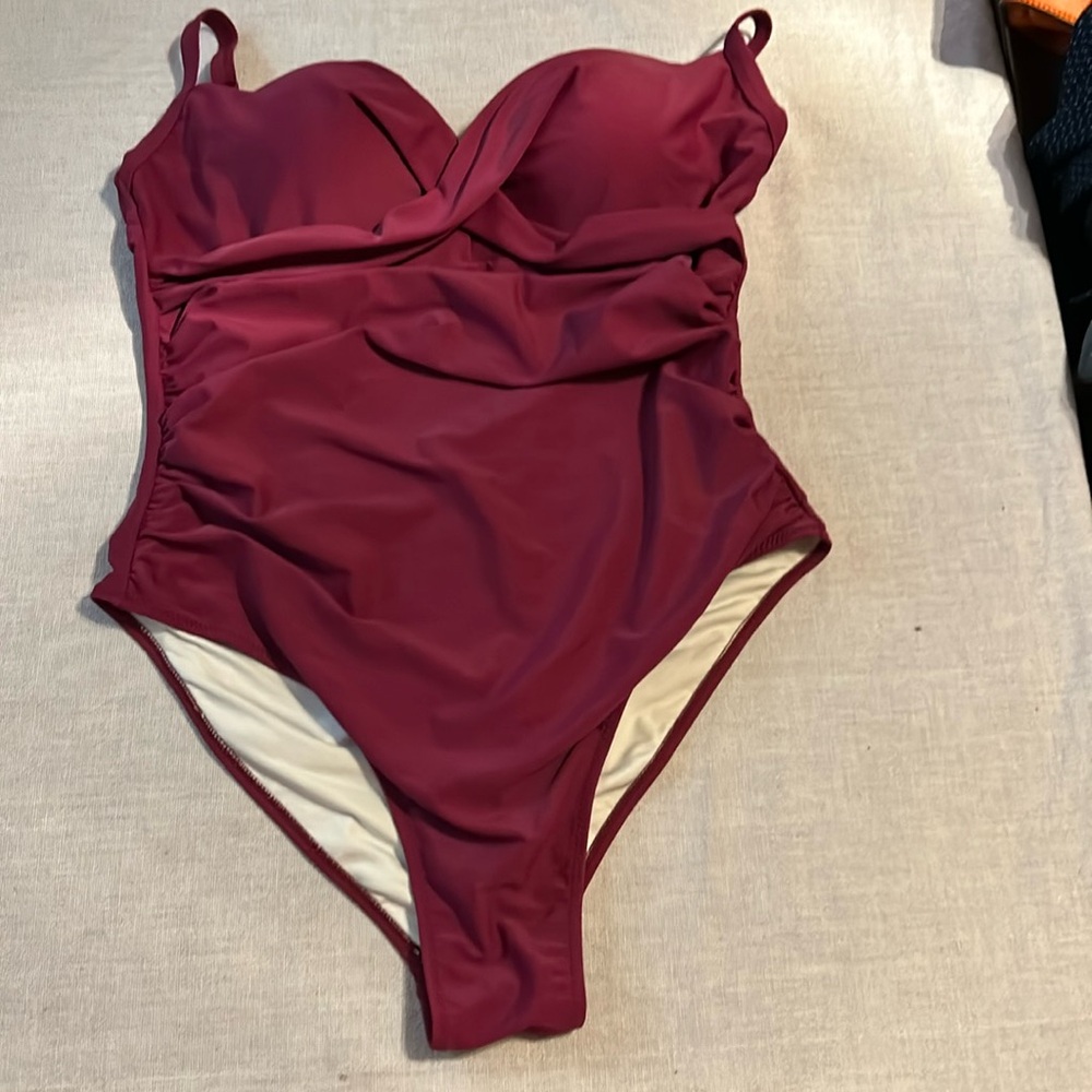 NWOT Cupshe bathing suit
